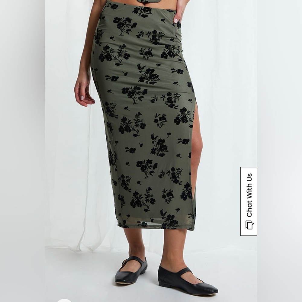 PacSun Green Floral Midi Skirt